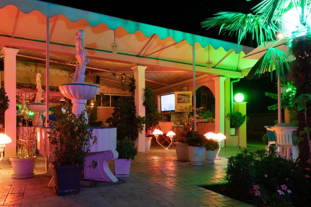 Billy's Guest house Moraitika